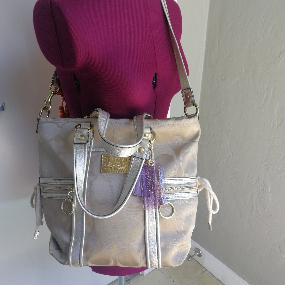 Coach Silver and Cream Shoulder Bag